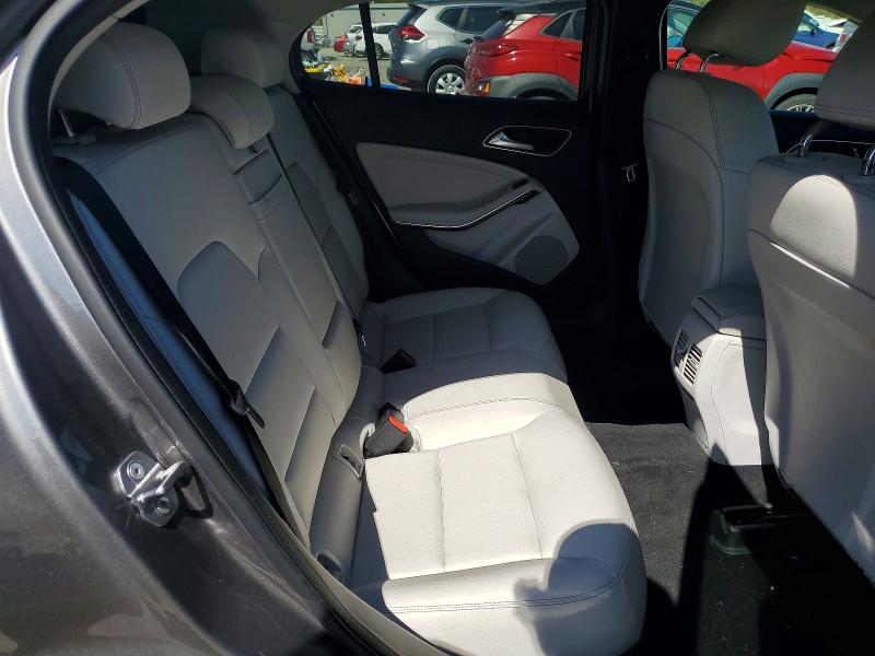 63772806 :رقم المزاد ، WDCTG4GB7KJ580121 vin ، 2019 Mercedes-benz Gla مزاد بيع