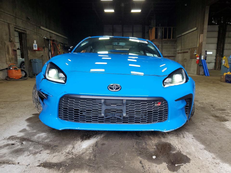 2023 Toyota Gr 86 მანქანა იყიდება აუქციონზე, vin: JF1ZNBE12P9752610, აუქციონის ნომერი: 64369906
