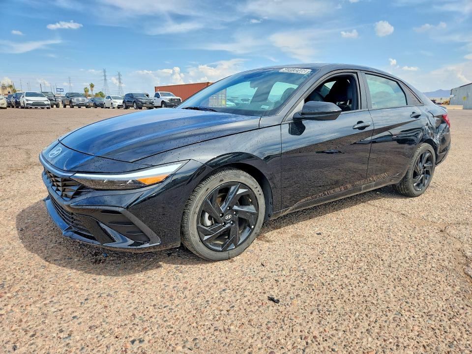 64313246 :رقم المزاد ، KMHLM4DG6TU180156 vin ، 2026 Hyundai Elantra مزاد بيع