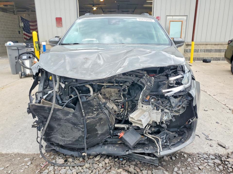 Продаж на аукціоні авто 2022 Chrysler Pacifica, vin: 2C4RC1BG6NR186171, номер лоту: 65679426