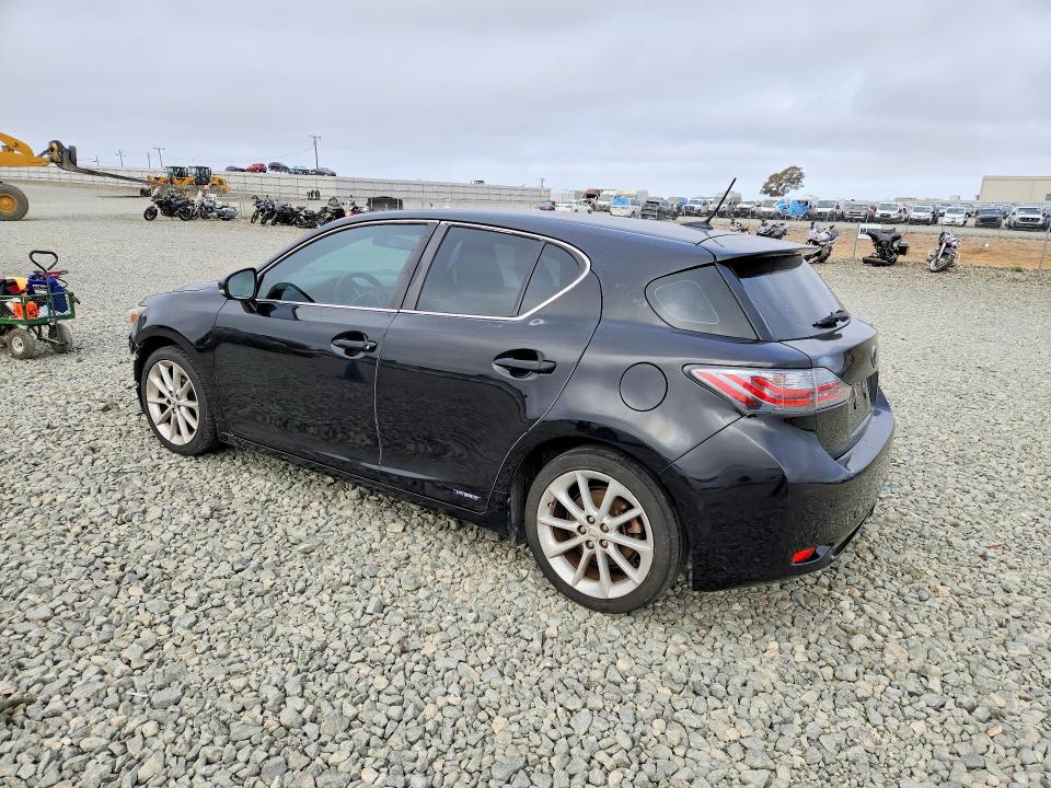 64413526 :رقم المزاد ، JTHKD5BH2B2005574 vin ، 2011 Lexus Ct مزاد بيع