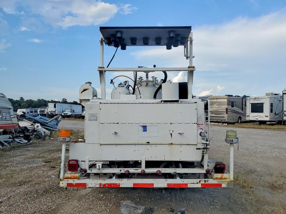 1997 Gmc 4000 მანქანა იყიდება აუქციონზე, vin: 4KDB4B1R7VJ002475, აუქციონის ნომერი: 63238406