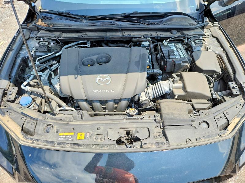 63918496 :رقم المزاد ، JM1BPBKL7M1313392 vin ، 2021 Mazda 3 مزاد بيع