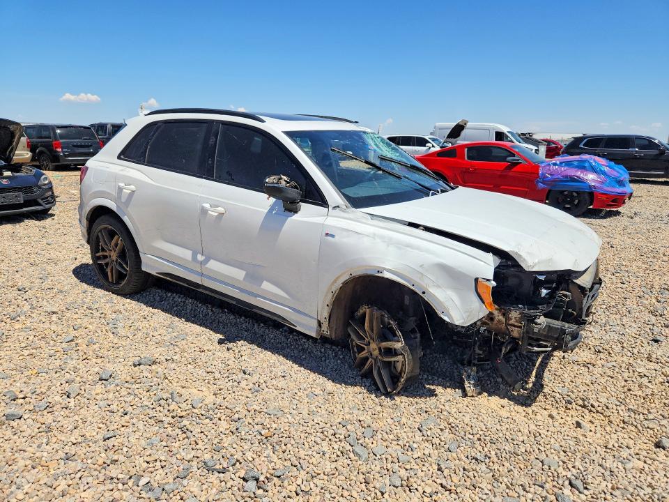 Продаж на аукціоні авто 2021 Audi Q3, vin: WA1DECF33M1138809, номер лоту: 65668356