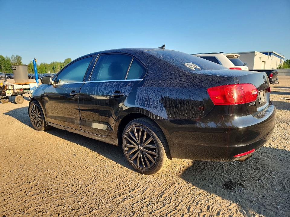 64564446 :رقم المزاد ، 3VWLL7AJ9BM108294 vin ، 2011 Volkswagen Jetta مزاد بيع