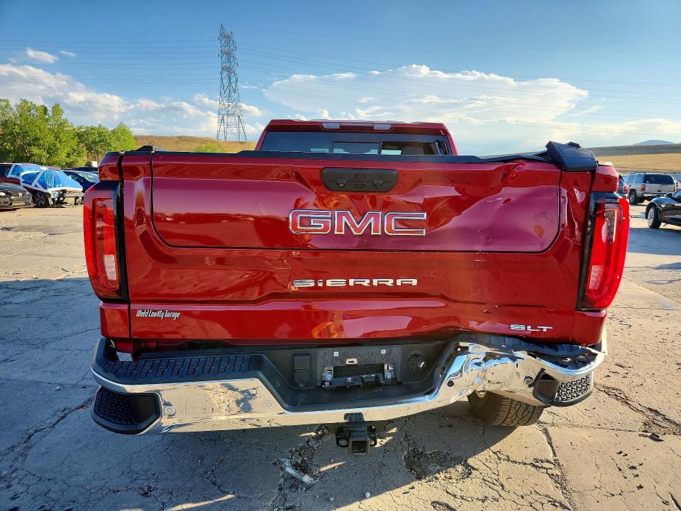 66026576 :رقم المزاد ، 3GTUUDEDXNG618437 vin ، 2022 Gmc Sierra مزاد بيع