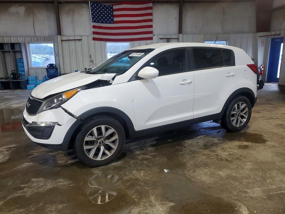 63751496 :رقم المزاد ، KNDPB3AC5F7727959 vin ، 2015 Kia Sportage مزاد بيع