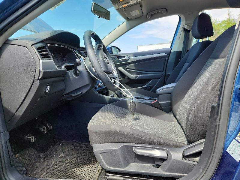 2021 Volkswagen Jetta მანქანა იყიდება აუქციონზე, vin: 3VWN57BU4MM052909, აუქციონის ნომერი: 65997636