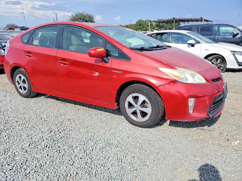 64801096 :رقم المزاد ، JTDKN3DU5E1750102 vin ، 2014 Toyota Prius مزاد بيع