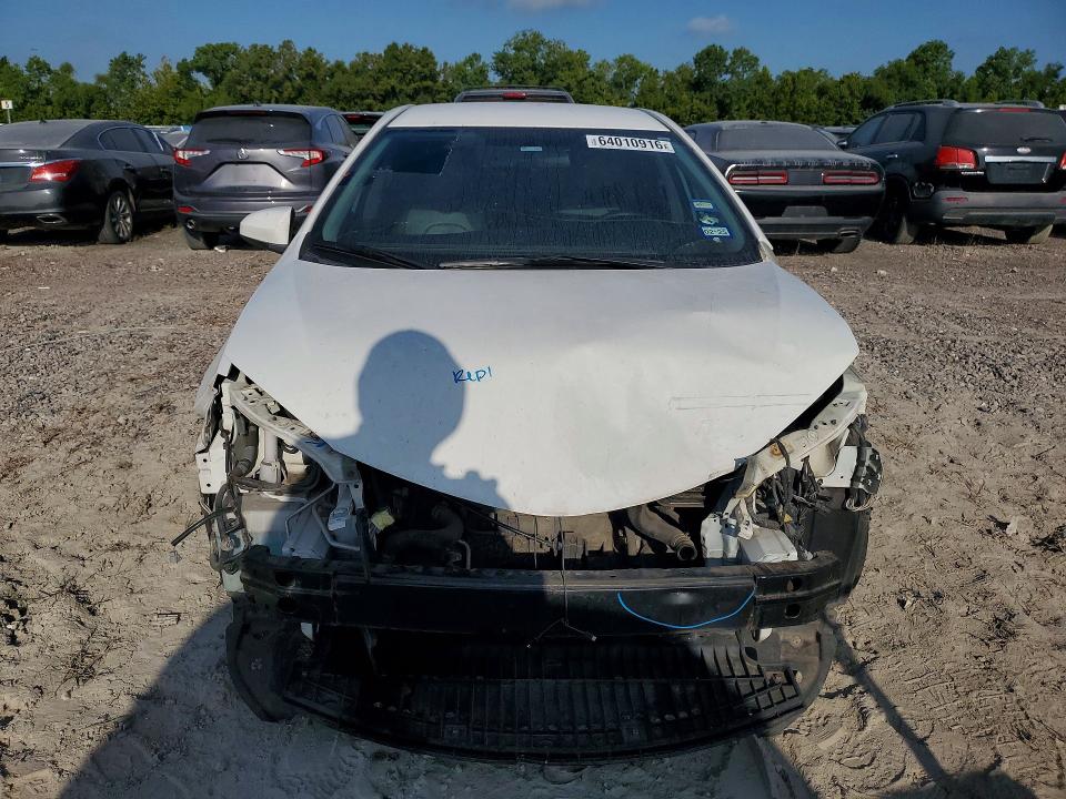 2015 Toyota Corolla მანქანა იყიდება აუქციონზე, vin: 2T1BURHE1FC332352, აუქციონის ნომერი: 64010916
