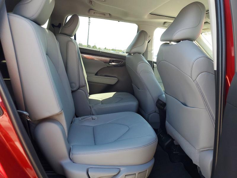64620536 :رقم المزاد ، 5TDKDRBH9SS584452 vin ، 2025 Toyota Highlander مزاد بيع
