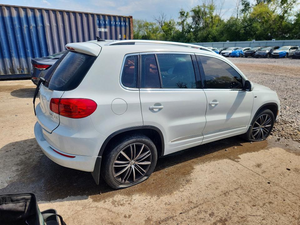 66277156 :رقم المزاد ، WVGAV7AX8FW519695 vin ، 2015 Volkswagen Tiguan مزاد بيع