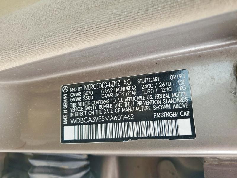 64981856 :رقم المزاد ، WDBCA39E5MA601462 vin ، 1991 Mercedes-benz 560 مزاد بيع