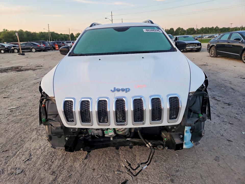 2017 Jeep Cherokee მანქანა იყიდება აუქციონზე, vin: 1C4PJMAB2HW569802, აუქციონის ნომერი: 66348246