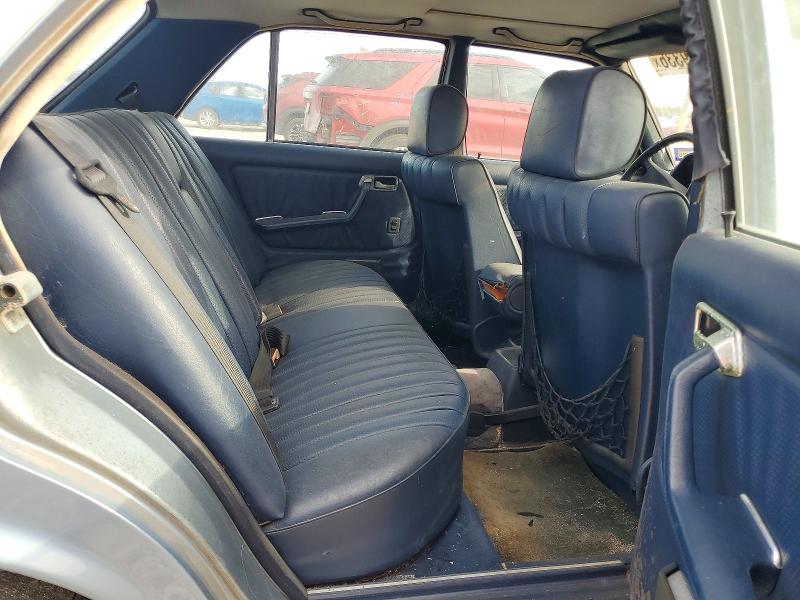 65489336 :رقم المزاد ، WDBAB33C8FA272934 vin ، 1985 Mercedes-benz 300 مزاد بيع