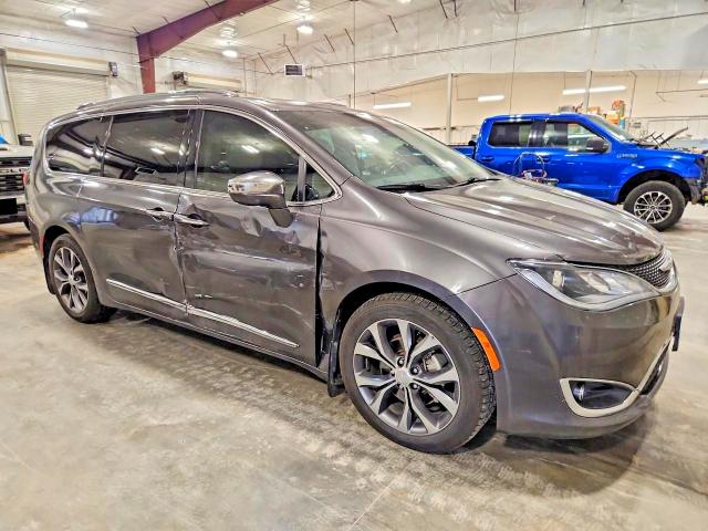 63127236 :رقم المزاد ، 2C4RC1GG9HR751686 vin ، 2017 Chrysler Pacifica مزاد بيع