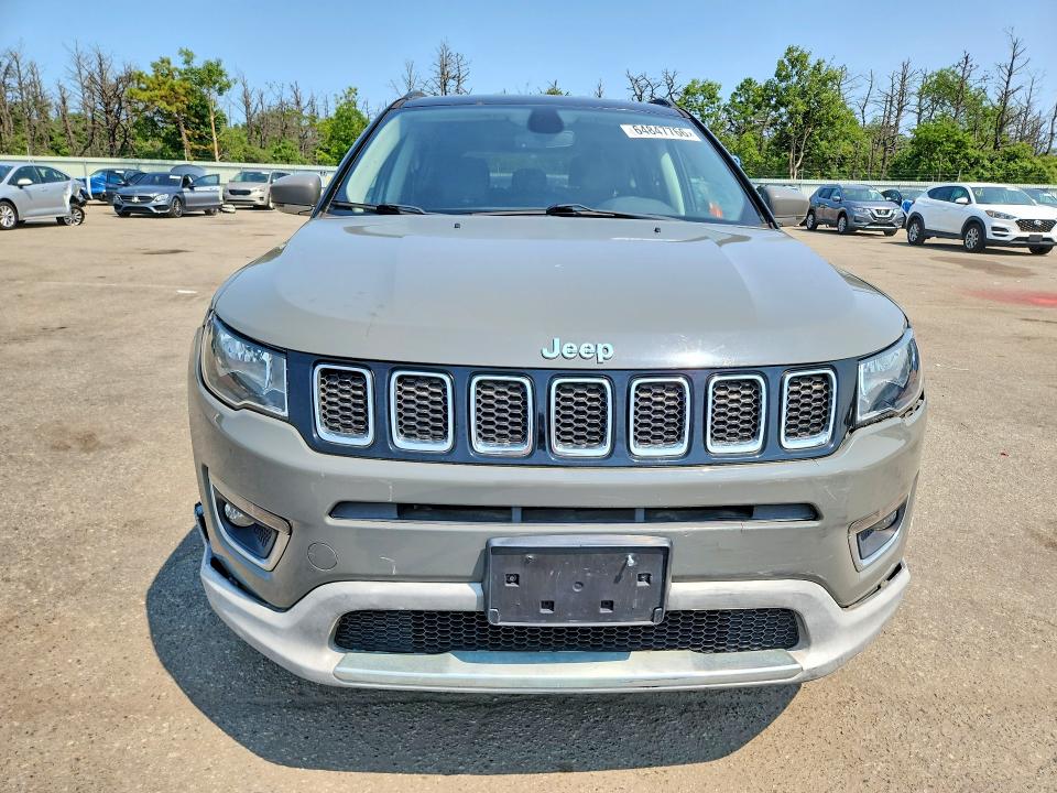 64847766 :رقم المزاد ، 3C4NJDCB1KT673053 vin ، 2019 Jeep Compass مزاد بيع