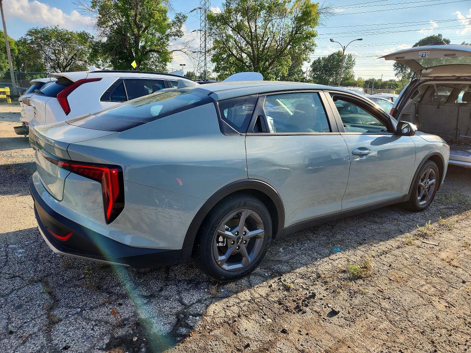 65873816 :رقم المزاد ، 3KPFT4DE5TE354123 vin ، 2026 Kia K4 مزاد بيع