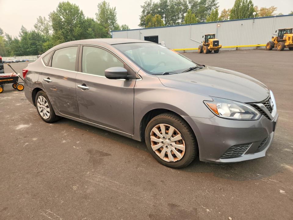 64109146 :رقم المزاد ، 3N1AB7AP5HL696987 vin ، 2017 Nissan Sentra مزاد بيع