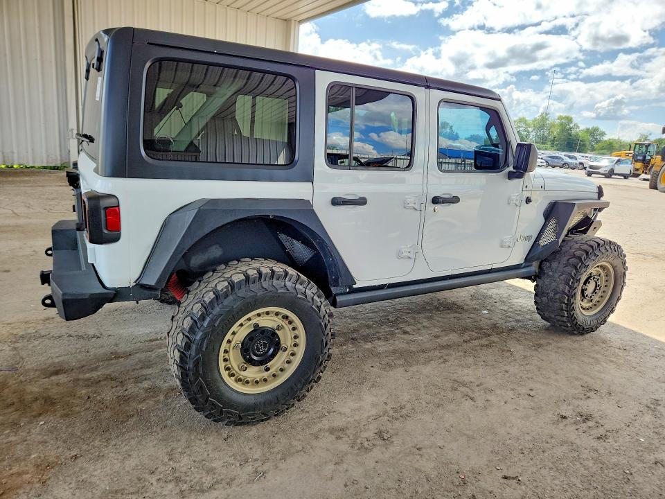65489466 :رقم المزاد ، 1C4HJXDG1JW122719 vin ، 2018 Jeep Wrangler Unlimited مزاد بيع