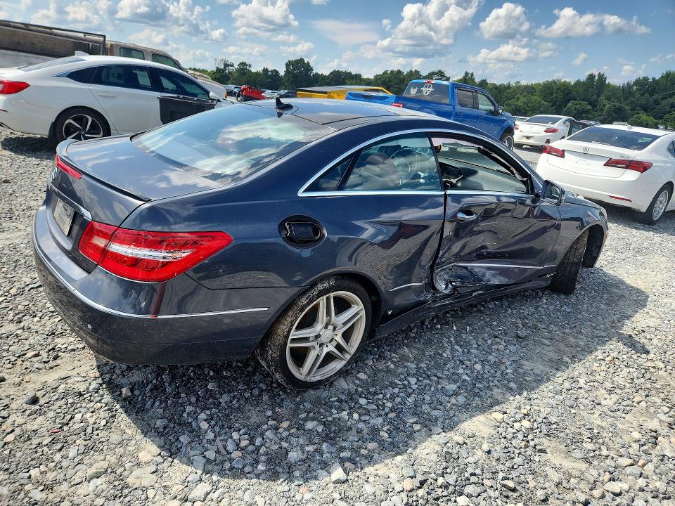 64248066 :رقم المزاد ، WDDKJ5KB8DF201137 vin ، 2013 Mercedes-benz E مزاد بيع