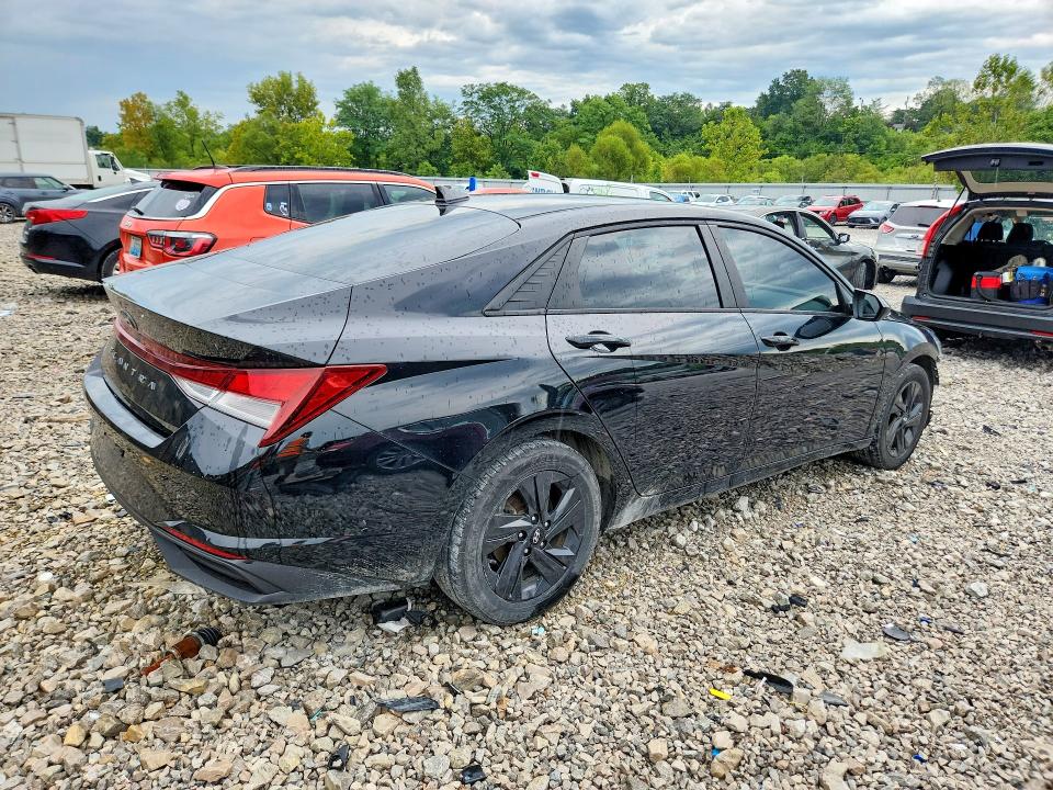 2023 Hyundai Elantra მანქანა იყიდება აუქციონზე, vin: KMHLM4AG5PU523355, აუქციონის ნომერი: 64449426