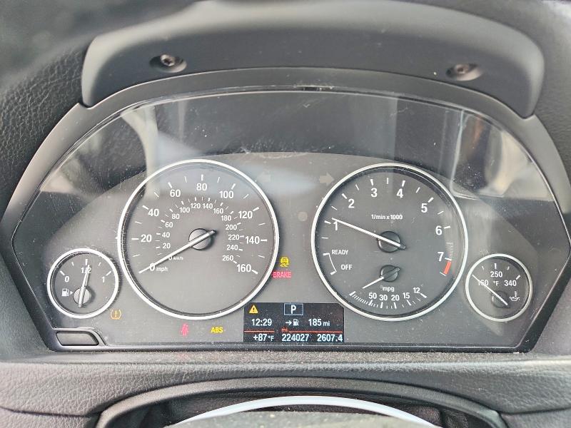 2015 Bmw 320 მანქანა იყიდება აუქციონზე, vin: WBA3B1C57FK137905, აუქციონის ნომერი: 63615536