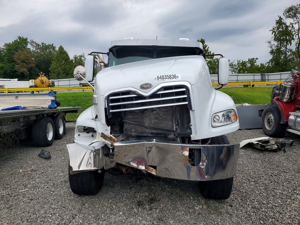 2004 Mack 600 მანქანა იყიდება აუქციონზე, vin: 1M1AE06Y14N017000, აუქციონის ნომერი: 64035836