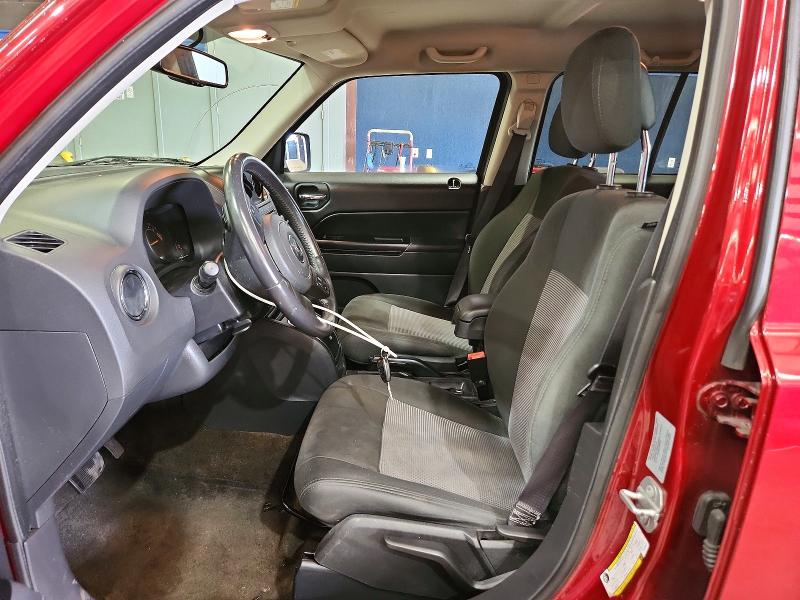 64741356 :رقم المزاد ، 1C4NJRFB8HD159675 vin ، 2017 Jeep Patriot مزاد بيع