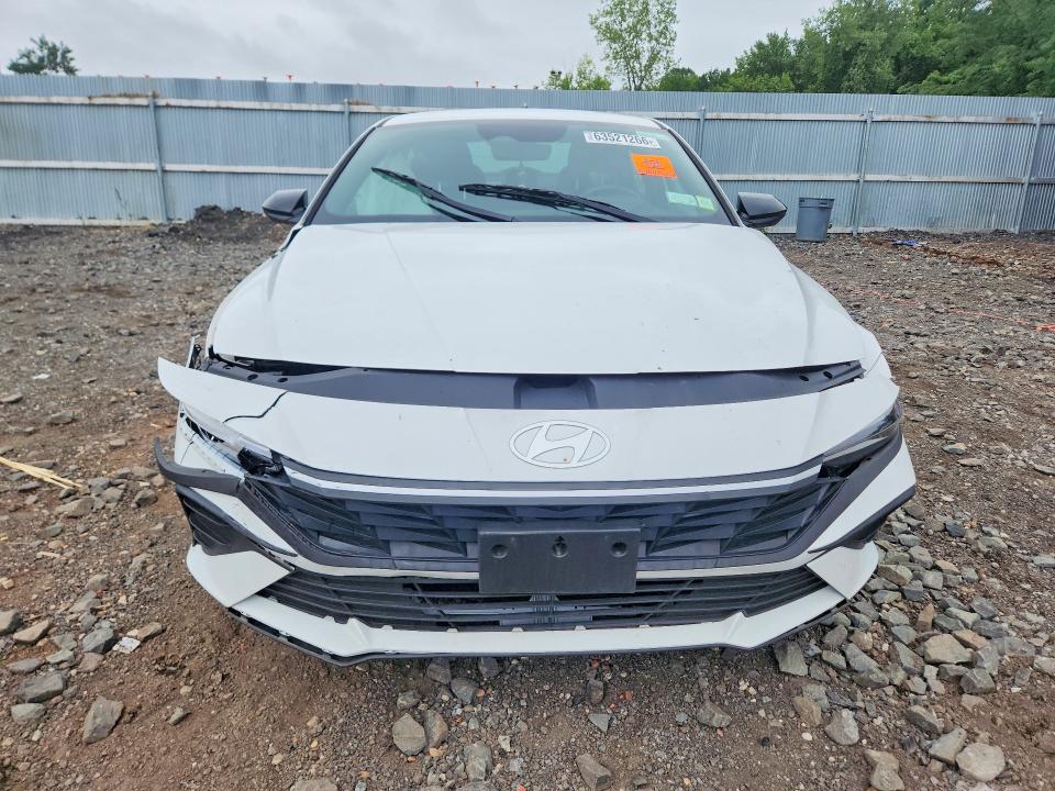 63521266 :رقم المزاد ، KMHLM4DG2SU884921 vin ، 2025 Hyundai Elantra مزاد بيع