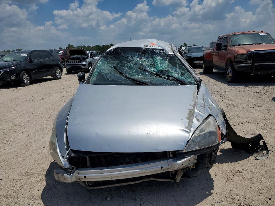 2006 Honda Accord მანქანა იყიდება აუქციონზე, vin: 1HGCM56496A070075, აუქციონის ნომერი: 63122706