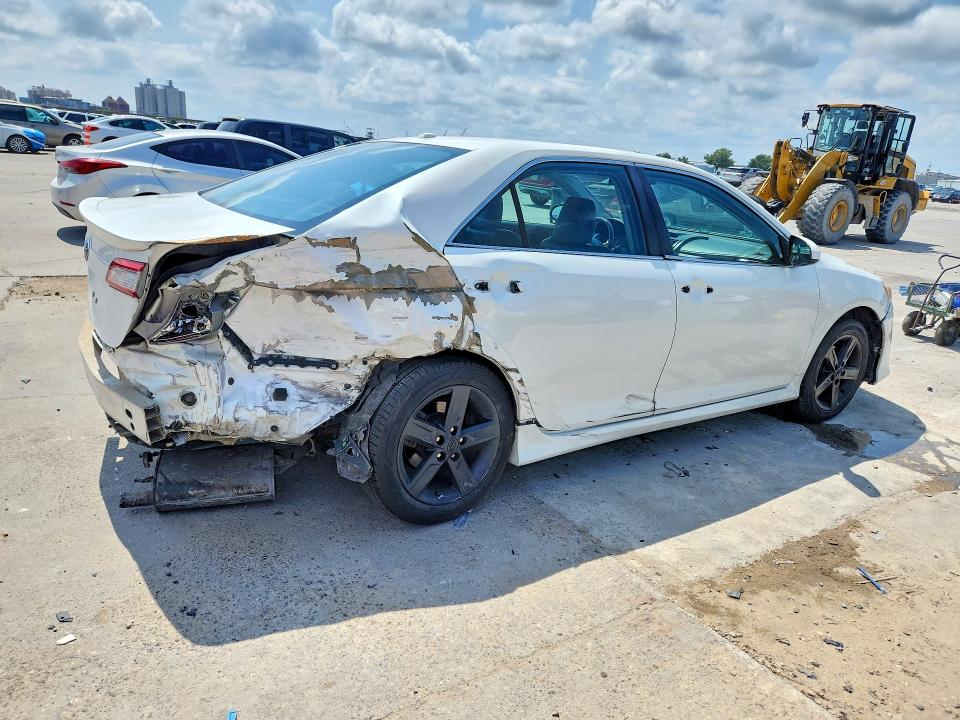 Продажа на аукционе авто 2014 Toyota Camry, vin: 4T1BF1FK0EU445923, номер лота: 66399546