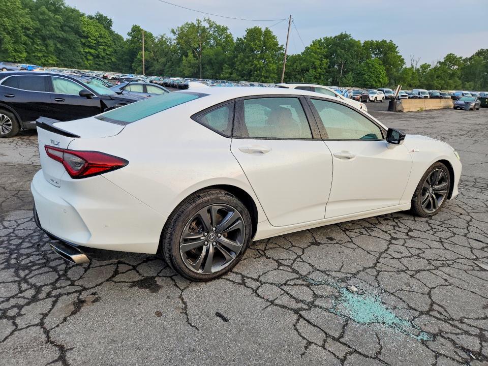 64914066 :رقم المزاد ، 19UUB6F5XMA002101 vin ، 2021 Acura Tlx مزاد بيع