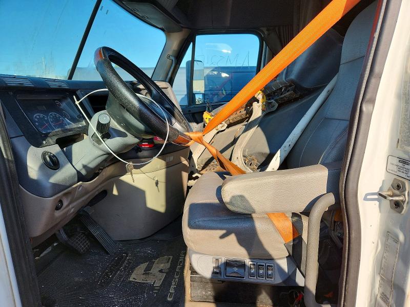Продаж на аукціоні авто 2012 Freightliner Cascadia 125, vin: 1FUJGLBG7CLBR7775, номер лоту: 63388966