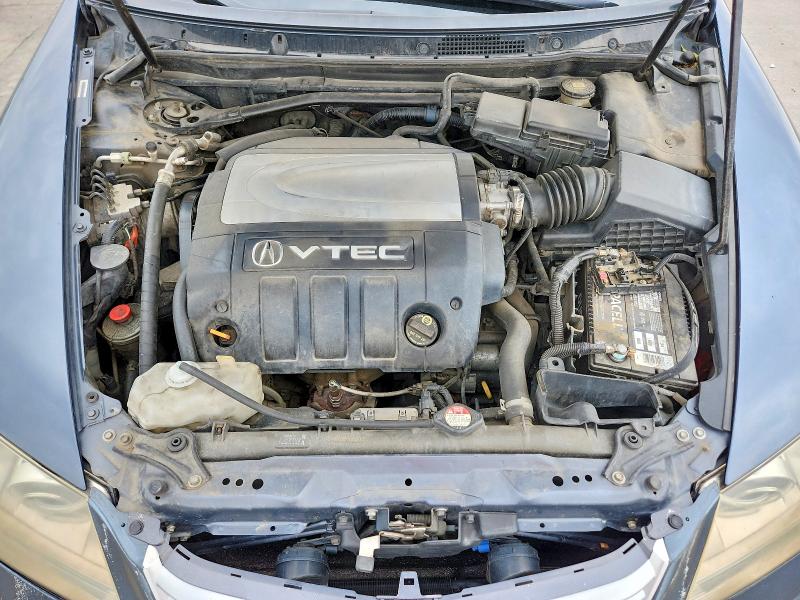 65120246 :رقم المزاد ، JH4KB16545C012409 vin ، 2005 Acura Rl مزاد بيع