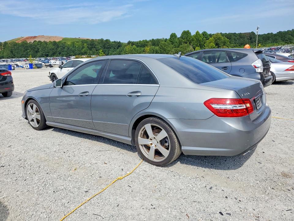 66201336 :رقم المزاد ، WDDHF5GB1BA456467 vin ، 2011 Mercedes-benz E مزاد بيع