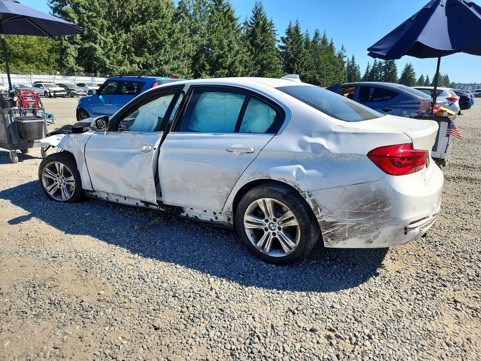 2017 Bmw 330 მანქანა იყიდება აუქციონზე, vin: WBA8B9G37HNU52492, აუქციონის ნომერი: 63805196