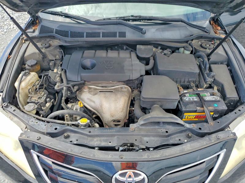 63798806 :رقم المزاد ، 4T1BF3EK8BU176577 vin ، 2011 Toyota Camry مزاد بيع
