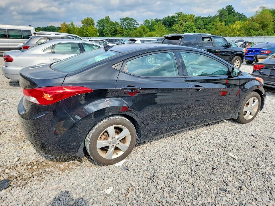 Продажа на аукционе авто 2013 Hyundai Elantra, vin: 5NPDH4AE1DH400928, номер лота: 64731076