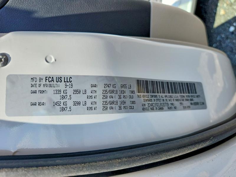 2020 Chrysler Pacifica მანქანა იყიდება აუქციონზე, vin: 2C4RC1FG1LR121719, აუქციონის ნომერი: 64303736
