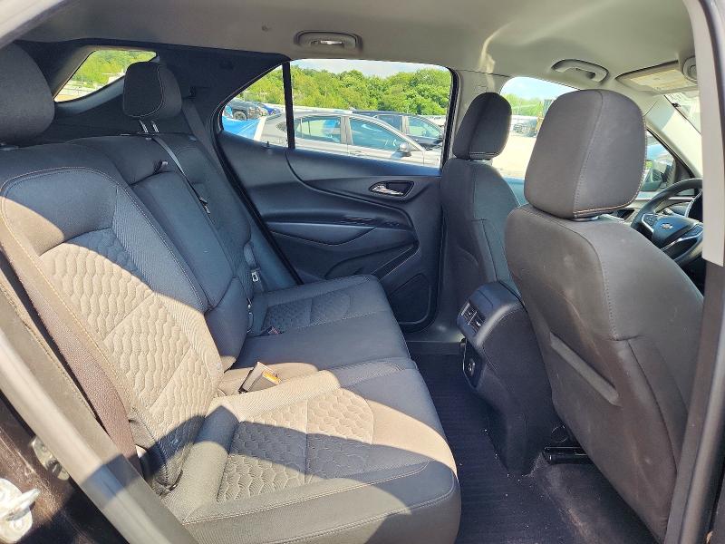 63949996 :رقم المزاد ، 2GNAXUEV8M6102680 vin ، 2021 Chevrolet Equinox مزاد بيع