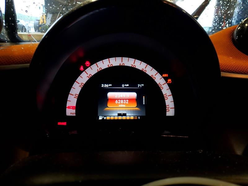 64377416 :رقم المزاد ، WMEFJ5DA2GK045951 vin ، 2016 Smart Fortwo مزاد بيع
