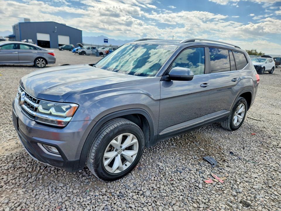 Продажа на аукционе авто 2018 Volkswagen Atlas, vin: 1V2MR2CA7JC571698, номер лота: 65672196