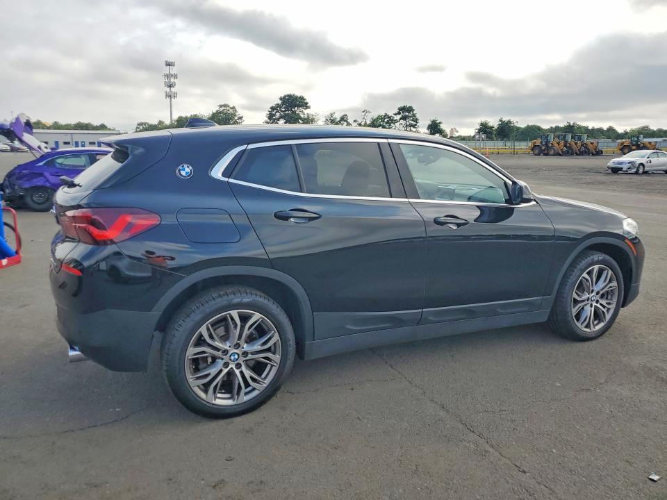 65731206 :رقم المزاد ، WBXYJ1C01N5U33549 vin ، 2022 Bmw X2 مزاد بيع