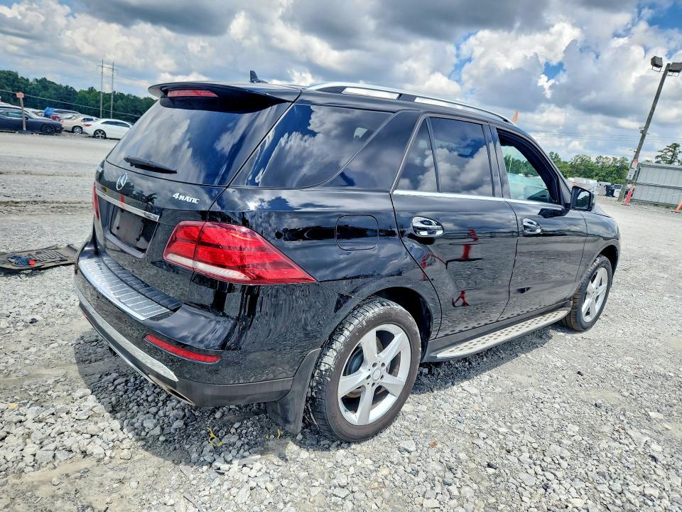 2016 Mercedes-benz Gle მანქანა იყიდება აუქციონზე, vin: 4JGDA5HB2GA693851, აუქციონის ნომერი: 63988466