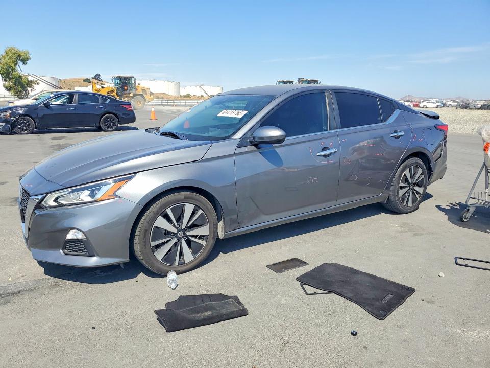 Auction sale of the 2021 Nissan Altima, vin: 1N4BL4DV0MN340275, lot number: 64443766