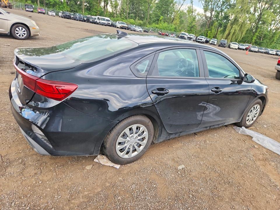 2022 Kia Forte მანქანა იყიდება აუქციონზე, vin: 3KPF24AD5NE451730, აუქციონის ნომერი: 65175916