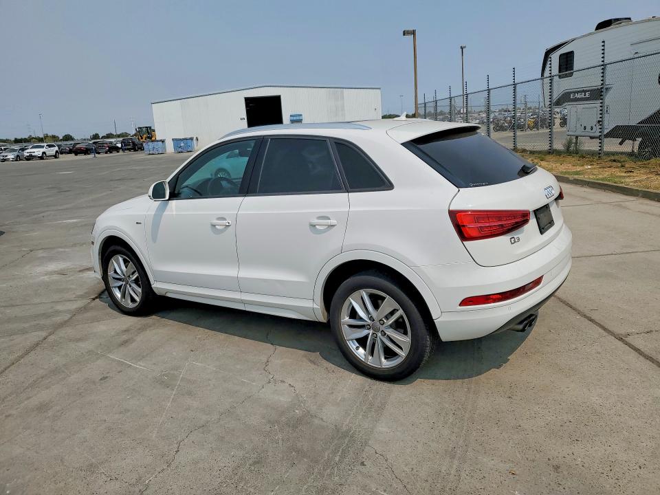 66805316 :رقم المزاد ، WA1BCCFS1JR012160 vin ، 2018 Audi Q3 مزاد بيع