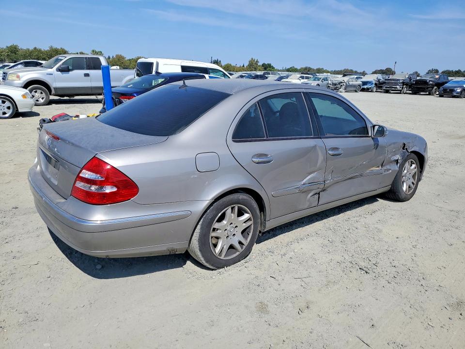 Продаж на аукціоні авто 2006 Mercedes-benz E, vin: WDBUF56J56A804521, номер лоту: 64689656