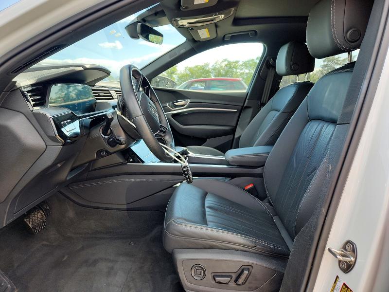 Aukcja sprzedaży 2024 Audi Q8 E-tron, vin: WA1CAAGE1RB029472, numer aukcji: 65087756